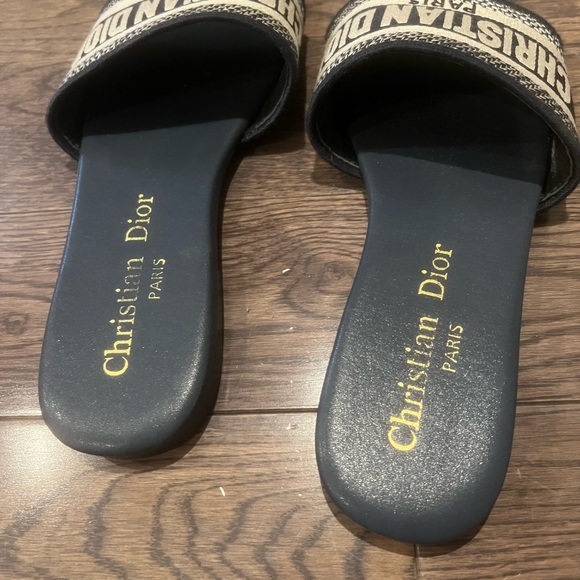 Christian Dior slides - Picture 5 of 7